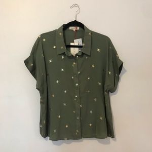 Olive Green Golden Bee Button Up NWT